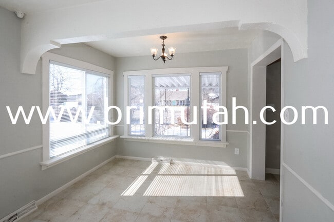 3047 S 2300 E in Salt Lake City, UT - Building Photo - Building Photo