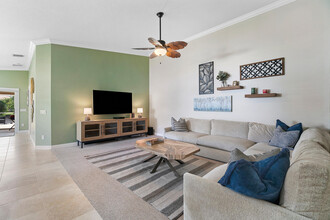 8475 Quito Pl in Wellington, FL - Building Photo - Building Photo