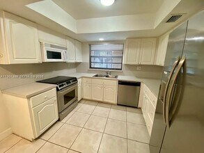 13143 SW 91st Pl in Miami, FL - Building Photo - Building Photo