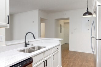 Royal Palm Terrace Apartments in Bradenton, FL - Foto de edificio - Interior Photo