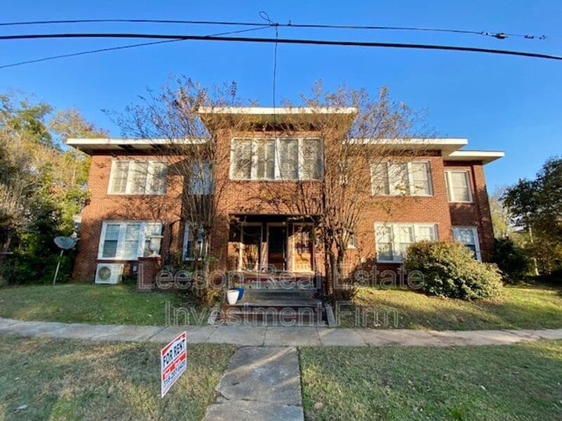 458 Forest Ave in Shreveport, LA - Building Photo