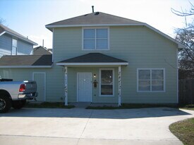 3809 E Martin Luther King Jr Blvd in Austin, TX - Building Photo