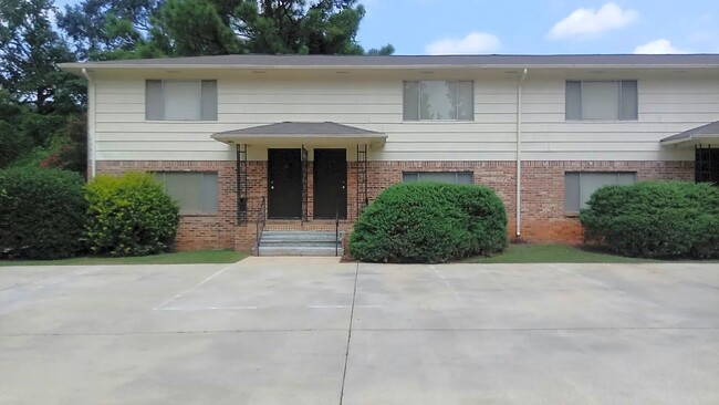 Green Valley Townhomes in Alabaster, AL - Building Photo - Building Photo