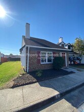 10 Parkway Dr in Hampton, VA - Building Photo - Building Photo
