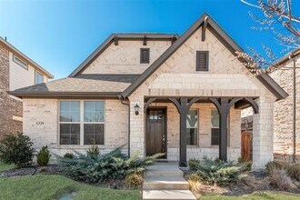 1329 Buckeye Trl in Garland, TX - Building Photo - Building Photo