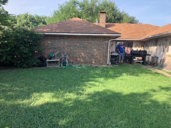 property at 305 Marriott Ln