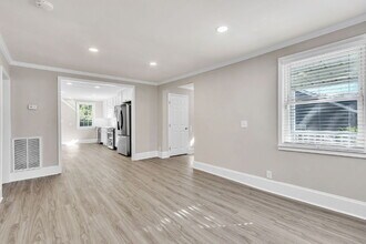 25 Celand St in Greenville, SC - Building Photo - Building Photo