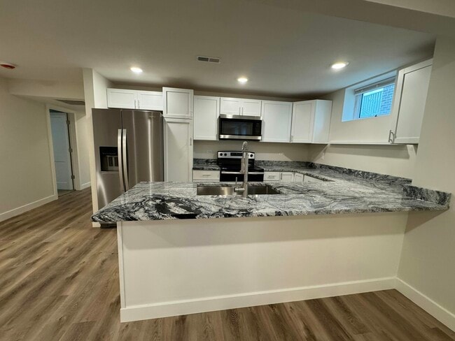 1411 Rosemary Ln in Columbia, MO - Building Photo - Building Photo