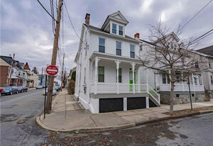 720 High St, Unit 2 in Bethlehem, PA - Building Photo