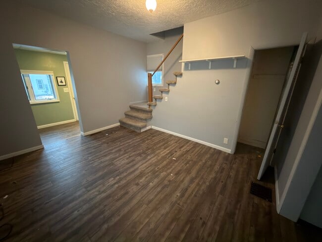 202 Wesley St in Petoskey, MI - Building Photo - Building Photo