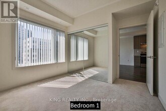 5131-B5131 Sheppard Ave E in Toronto, ON - Building Photo - Building Photo