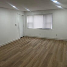 50 N Hampton Rd in Columbus, OH - Building Photo - Building Photo