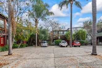 3016 Filbert St in Oakland, CA - Building Photo - Building Photo