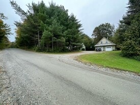 618 Shearer Hill Rd in Brattleboro, VT - Building Photo