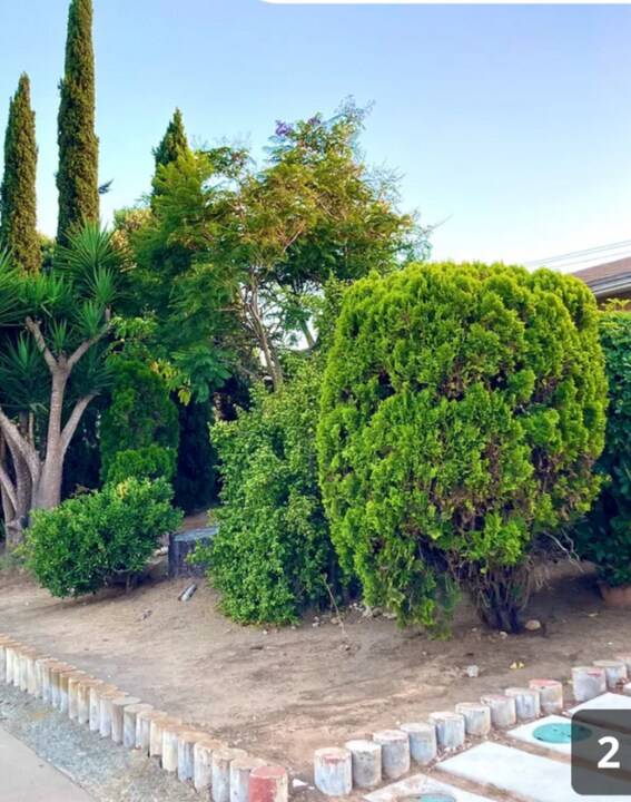 4640 Clairemont Dr in San Diego, CA - Building Photo