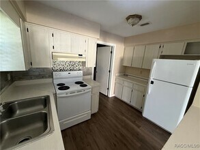 227 Davidson Ave in Inverness, FL - Building Photo - Building Photo