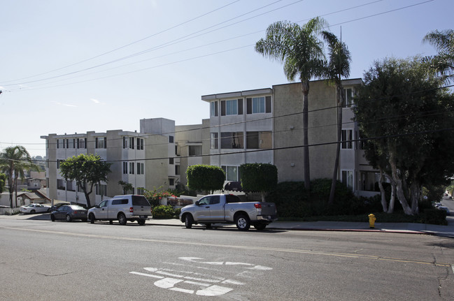 Horizon House in San Diego, CA - Building Photo - Building Photo