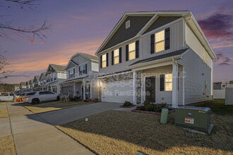 4037 Stoneygreen Ln in Charlotte, NC - Building Photo - Building Photo