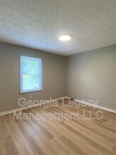 102 Sayemore Dr in Athens, GA - Building Photo - Building Photo