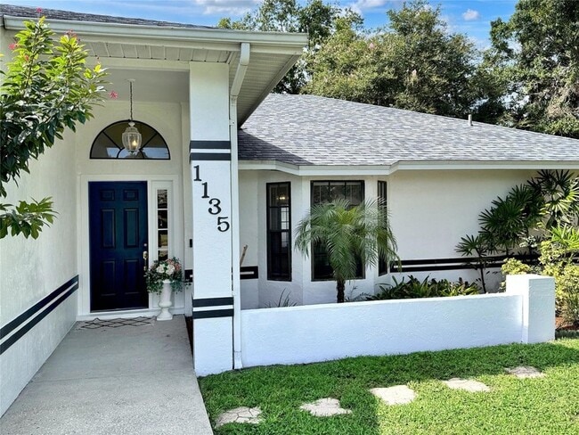 1135 Colony Arms Dr in Lakeland, FL - Foto de edificio - Building Photo