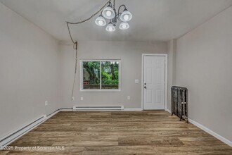 516 Stipp Ct in Scranton, PA - Building Photo - Building Photo