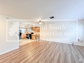 729 W Daughtery Rd in Lakeland, FL - Building Photo - Building Photo