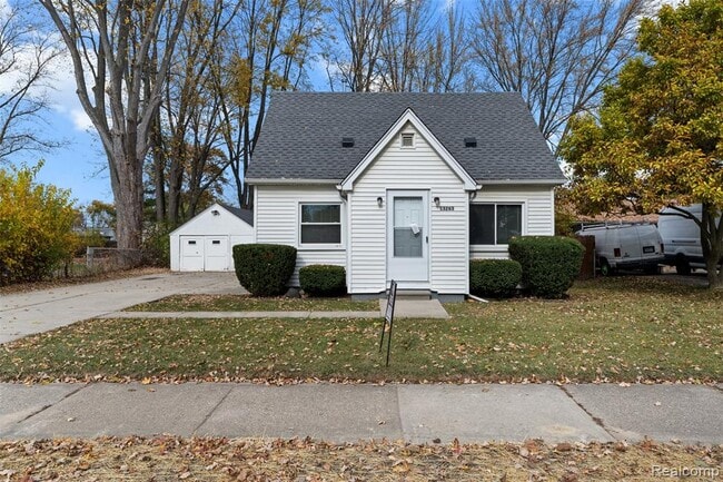 13263 Frazho Rd in Warren, MI - Building Photo - Building Photo