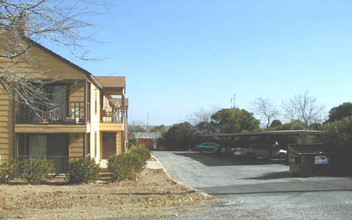 100 Cloudhaven in San Antonio, TX - Building Photo - Building Photo