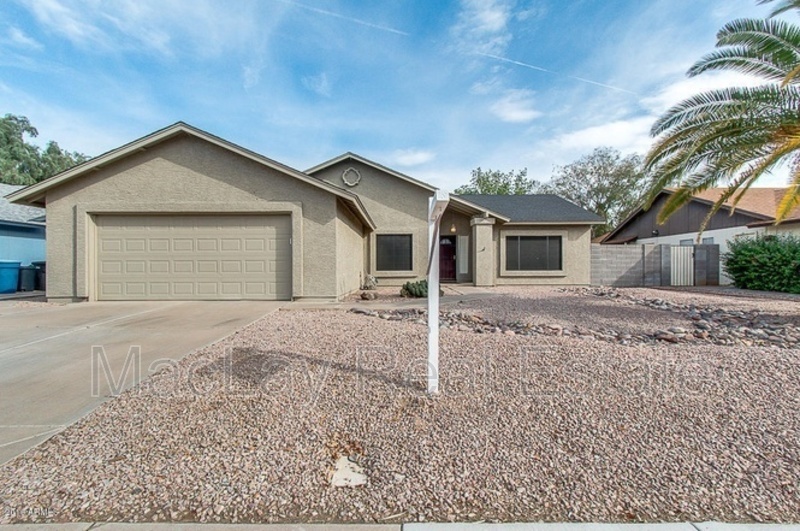 2008 W Rockwell Dr in Chandler, AZ - Building Photo