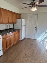 1318 Rexford Pl, Unit A in Las Vegas, NV - Building Photo - Building Photo