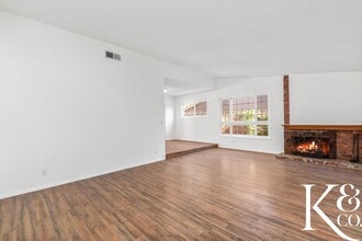 2490 N Alden St in Simi Valley, CA - Building Photo - Building Photo