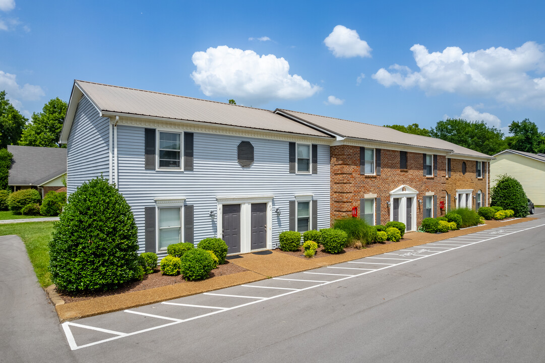 Hunters Court in Murfreesboro, TN - Foto de edificio