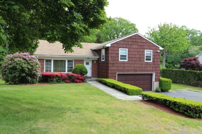 property at 606 Rocky Ridge Rd