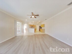 29531 Allegro Dr in Zephyrhills, FL - Foto de edificio - Building Photo