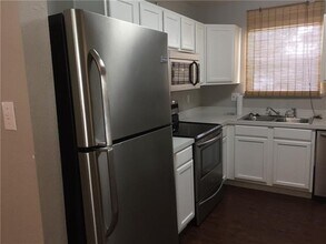 701 Elsbeth St in Dallas, TX - Building Photo - Building Photo