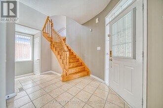 77 Weatherill Rd in Markham, ON - Building Photo - Building Photo