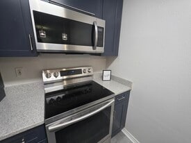 503 Spartan Dr, Unit 2205 in Slidell, LA - Building Photo