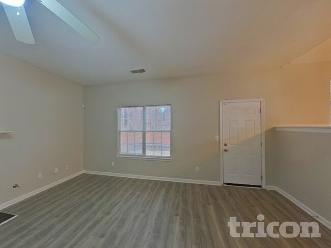 3250 Diamond Blf in Union City, GA - Building Photo - Building Photo