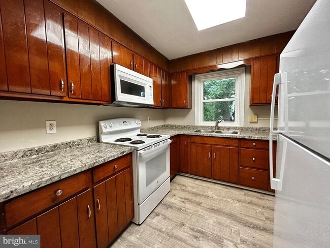 property at 44 E 2nd St