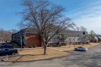 Dunlap Lakeside in Dunlap, IL - Foto de edificio - Building Photo