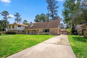 207 Greenforest Dr in Spring, TX - Building Photo - Building Photo