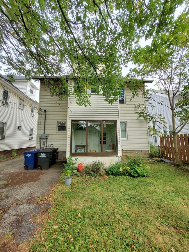 12969 Emerson Ave | Rentals in Lakewood, OH
