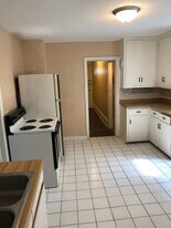 731 E 7th St in Duluth, MN - Building Photo