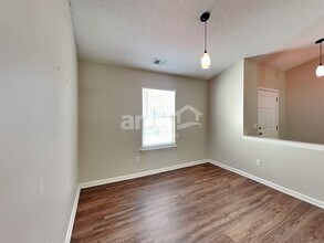 3928 Edgeview Dr in Indian Trail, NC - Foto de edificio - Building Photo