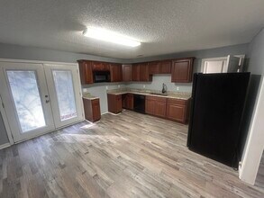 6370 Harrison Pike, Unit 6370 in Chattanooga, TN - Foto de edificio - Building Photo