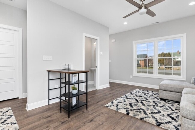 1013 B St in Waynesboro, VA - Foto de edificio - Building Photo