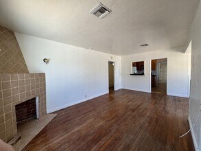 2902 E Waverly St in Tucson, AZ - Building Photo - Building Photo