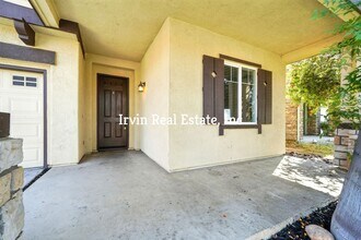 5344 Gold Creek Cir in Discovery Bay, CA - Building Photo - Building Photo