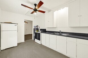 969 Wakefield Dr in Houston, TX - Building Photo