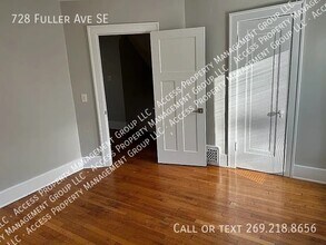 728 Fuller Ave SE in Grand Rapids, MI - Building Photo - Building Photo